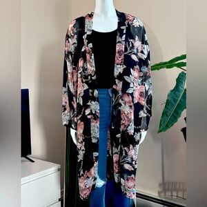 Woman’s kimono Size Large